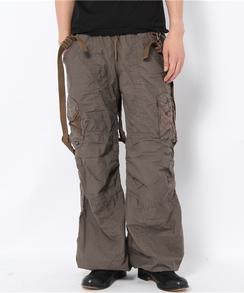 goa（ゴア）の「サスペンダーカーゴパンツ（カーゴパンツ）」 - WEAR