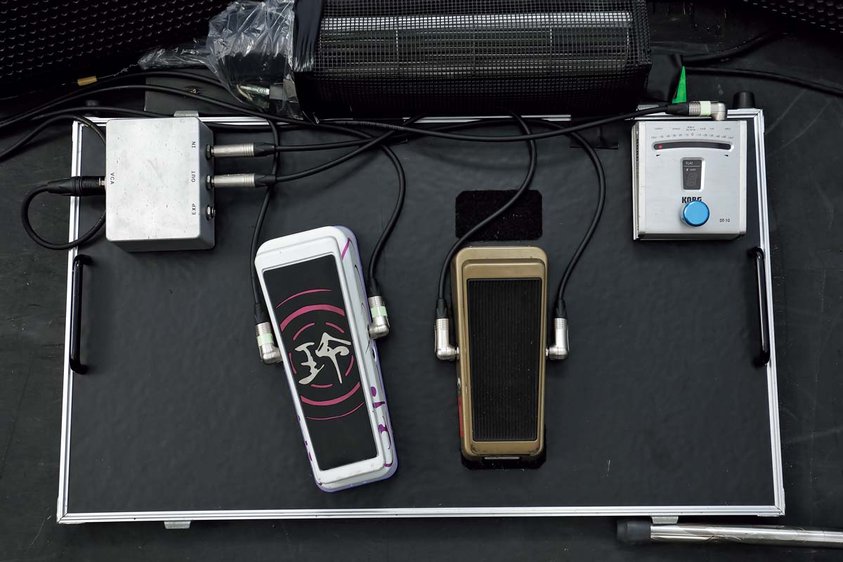 B'z LIVE-GYM Pleasure 2023 -STARS-で日産スタジアムを揺らした松本