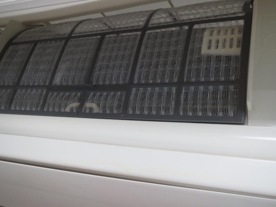 日立 RAS-A22C(W) 壁掛けエアコン 中古 全国送料込み - メルカリ