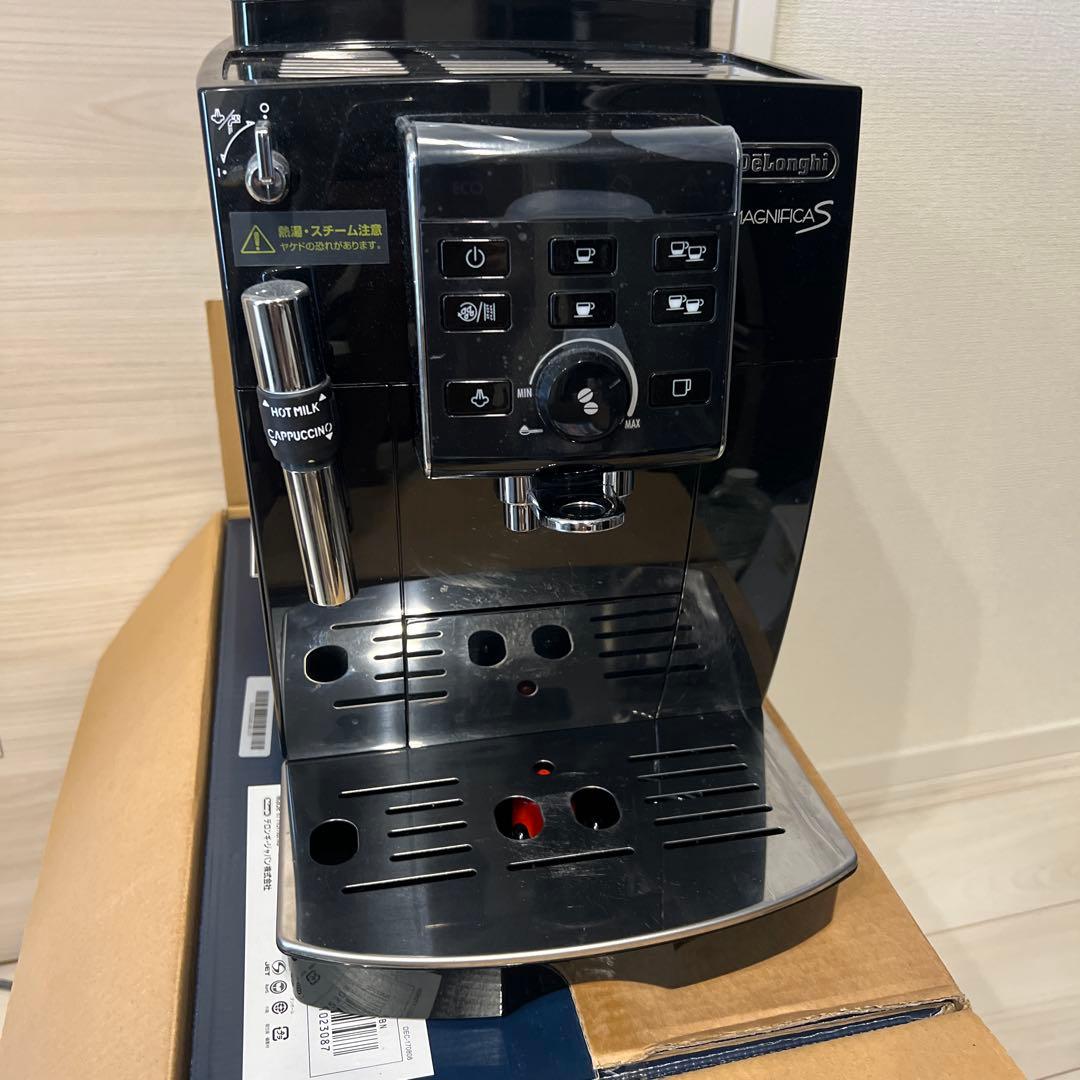 DeLonghi ECAM23120BN エスプレッソマシン デロンギ マグニフィカS ECAM23120BN [ブラック] 価格比較 - 価格.com